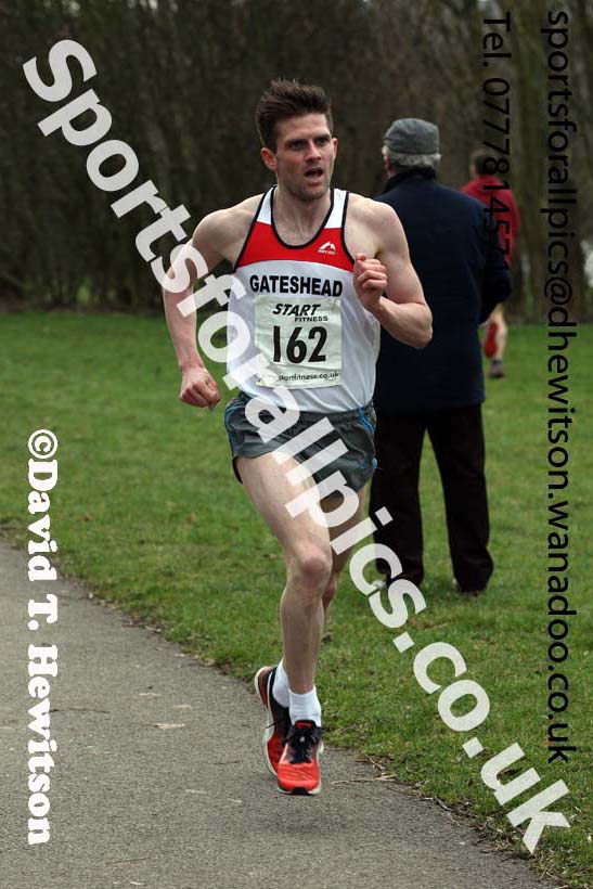 Senior men and veterans over-40s Royal Signals NECC Rod Relays, Hetton Lyons Park, Hetton-le-Hole. Photo: David T. Hewitson/Sports for All Pics